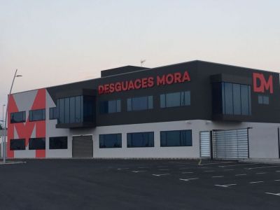 DESGUACES MORA